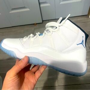 Brand new Jordan 11 retro white & legend blue